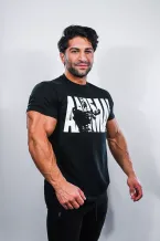 images/productimages/small/hamza-whey-shirt-pose.webp